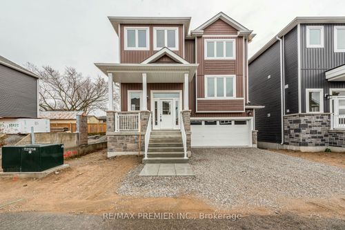 5 Hampton Lane, Barrie, ON, L4N6H2 | Card Image