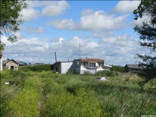 SE 28-47-16-W2 Rural Address, Willow Creek Rm No. 458, SK, S0E1L0 | Card Image