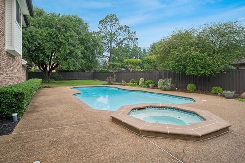 4607 Shadywood Ln, Colleyville, TX, 76034-4718 | Card Image