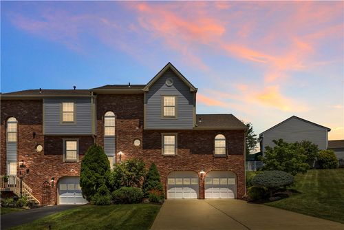 1227 Valleyview Dr, Lawrence, PA, 15055-1034 | Card Image