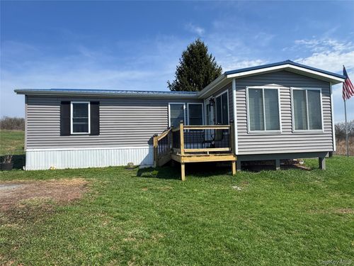 42 Fittkau Rd, Swan Lake, NY, 12783-5303 | Card Image