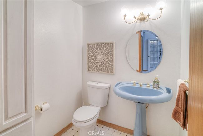 Powder room off kitchen | Image 43