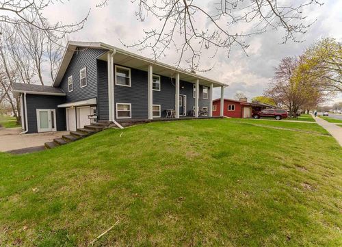 800 East Ave, Tomah, WI, 54660-2134 | Card Image