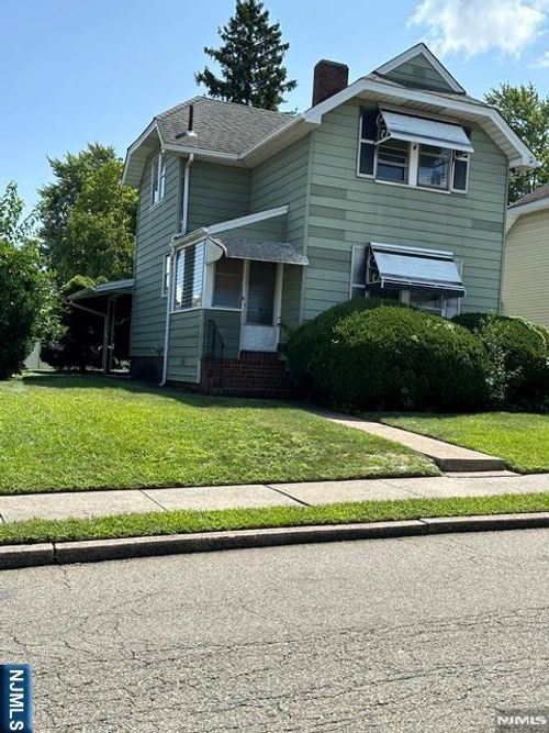1 Woodside Ave, Little Falls, NJ, 07424-1315 | Card Image