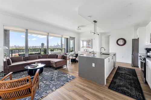 912-8601 Bergenline Ave, North Bergen, NJ, 07047-5172 | Card Image