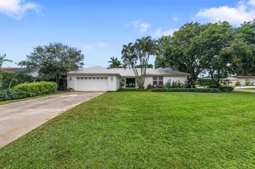 4430 Daffodil Cir N, Palm Beach Gardens, FL, 33410-5414 | Card Image