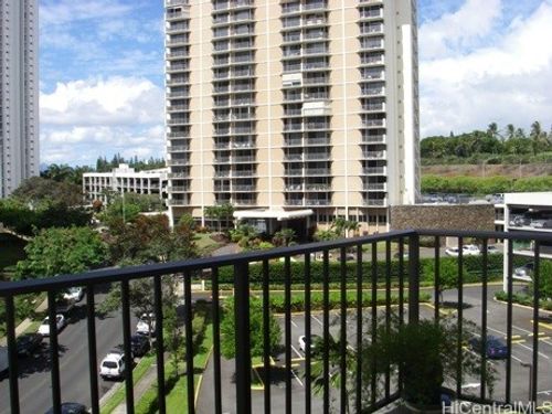 7l-98-500 Koauka Loop, Aiea, HI, 96701-5804 | Card Image