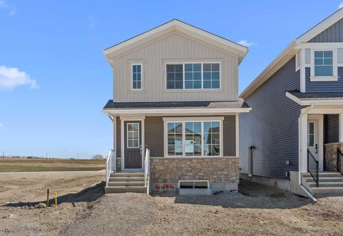 16 Wedderburn Gate, Okotoks, AB, T1S5X2 | Card Image