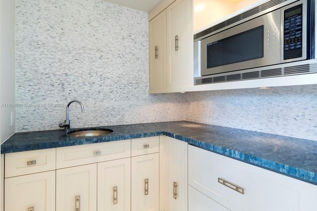 APT-174 - 201 Crandon Blvd, Townhouse with 4 bedrooms, 7 bathrooms and null parking in Key Biscayne FL | Image 43