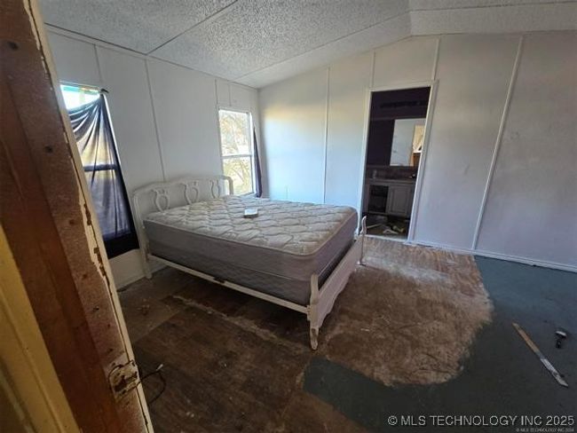 2003 Bristow Point Rd, House other with 2 bedrooms, 2 bathrooms and null parking in McAlester OK | Image 11