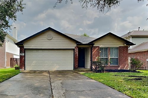 2039 Greencrest Dr, Missouri City, TX, 77489-4037 | Card Image