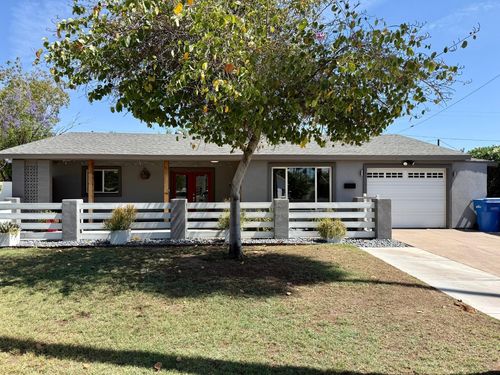 3553 E Monterosa St, Phoenix, AZ, 85018-4720 | Card Image