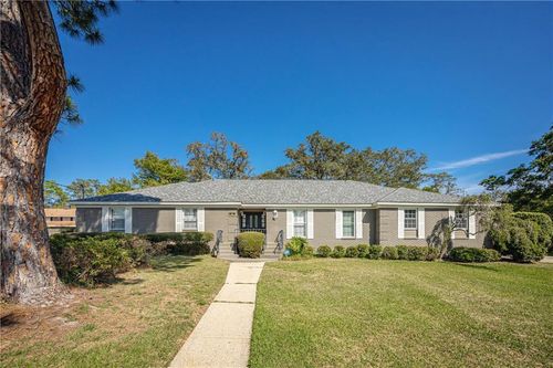 424 Alicia Dr, Biloxi, MS, 39531-2703 | Card Image