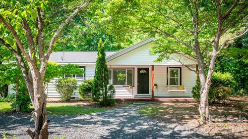 74-75-76m-3828 Oakwood Rd, Charlotte, NC, 28269-4159 | Card Image