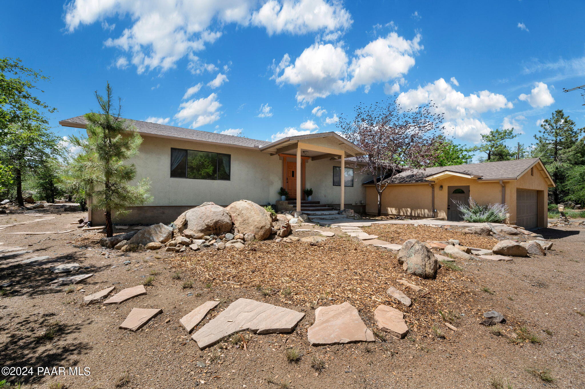 Loren Dr, Prescott, AZ 86305