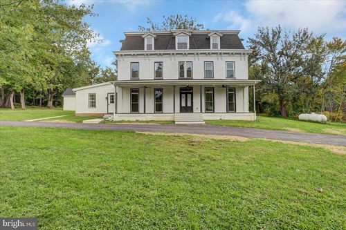 40 E Henrietta St, SMITHSBURG, MD, 21783-9414 | Card Image