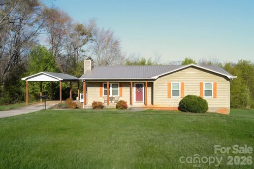 4186 Horseshoe Bend Rd, Hudson, NC, 28638-8847 | Card Image