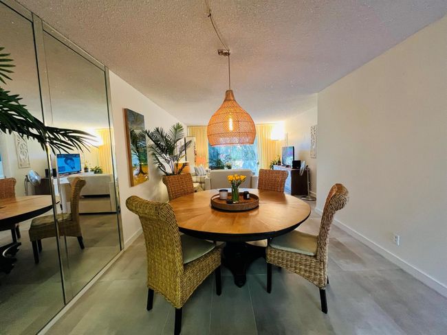 APT-715 - 2440 Sw 22 Nd Ave, Condo with 2 bedrooms, 2 bathrooms and null parking in Delray Beach FL | Image 4