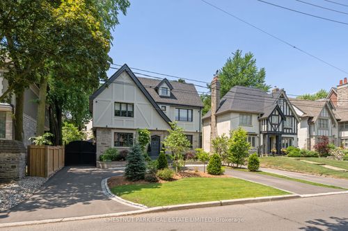 508 Vesta Dr, Toronto, ON, M5P3A8 | Card Image