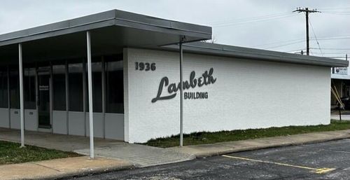 b-1936 E Sunshine St, Springfield, MO, 65804-1528 | Card Image