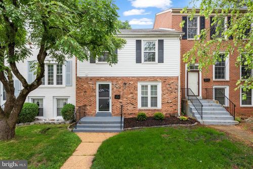 10126 Copeland Dr, MANASSAS, VA, 20109-2907 | Card Image