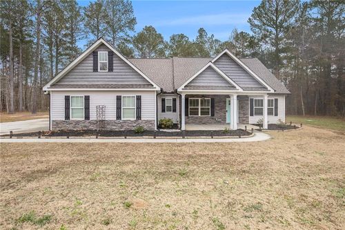 125 Evergreen S, Barnesville, GA, 30204 | Card Image