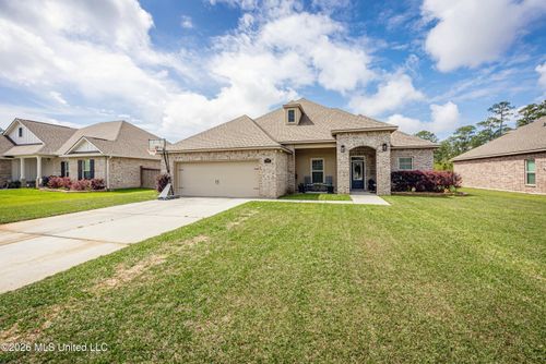 11633 Brookstone Dr, Ocean Springs, MS, 39564-4569 | Card Image
