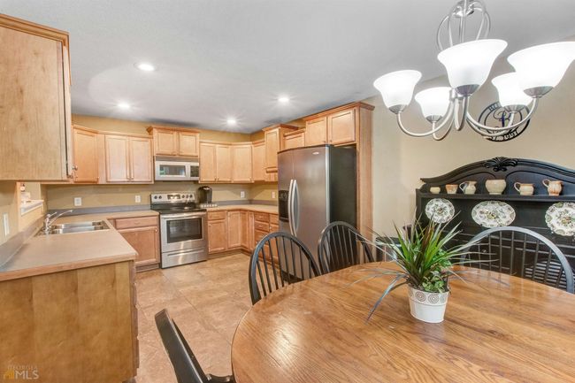 438 Applewood Ct, House other with 3 bedrooms, 2 bathrooms and 2 parking in Clarkesville GA | Image 18