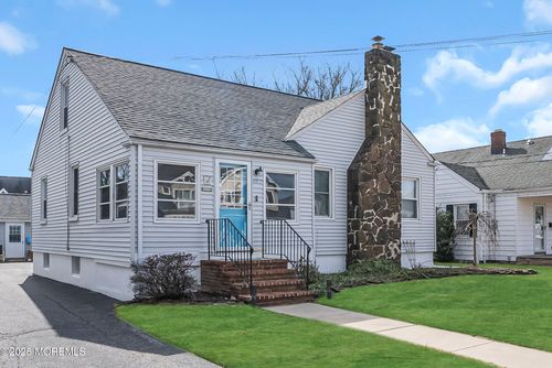 202 Homestead Ave, Point Pleasant Beach, NJ, 08742-3109 | Card Image