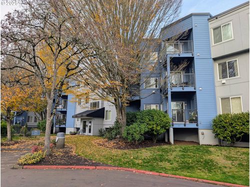 201-8720 Sw Tualatin Rd, Tualatin, OR, 97062-9406 | Card Image