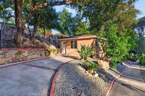 3302 Crestford, Altadena, CA, 91001 | Card Image
