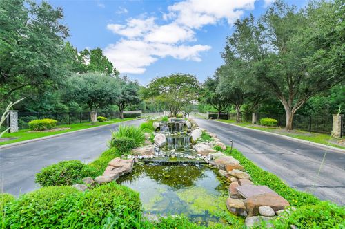 27987 Bridle Ave, Waller, TX, 77484-4121 | Card Image