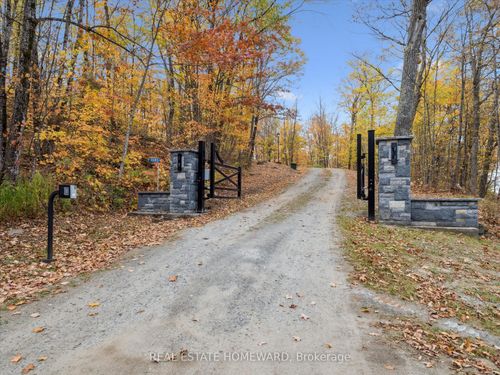 1085 Austin Lane, Baysville, ON, P0B1A0 | Card Image