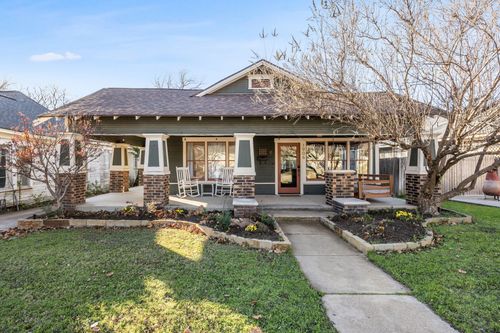 1906 S Henderson St, Fort Worth, TX, 76110-6417 | Card Image