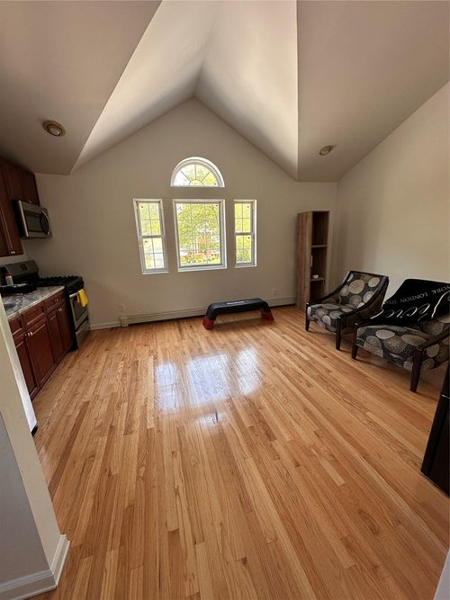 00 Shoreham Dr E, Huntington Station, NY, 11746 | Card Image