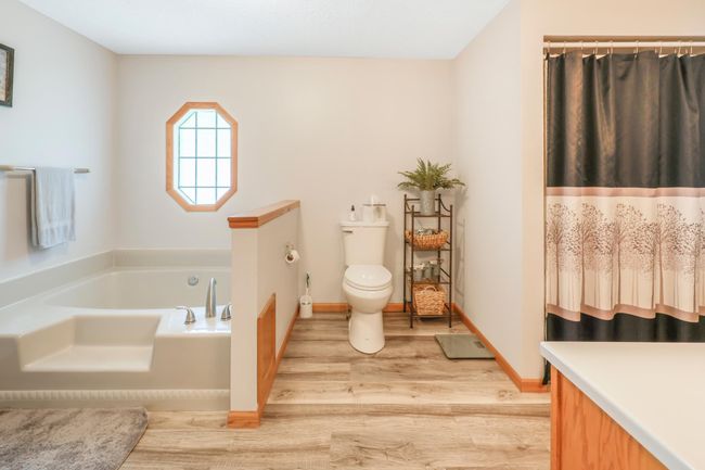 main floor bathroom | Image 15
