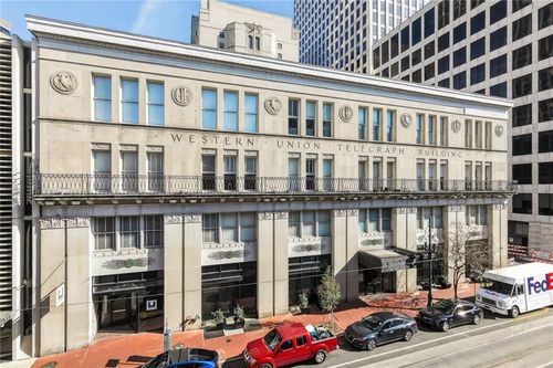 apt-302-334 Carondelet St, New Orleans, LA, 70130-3129 | Card Image