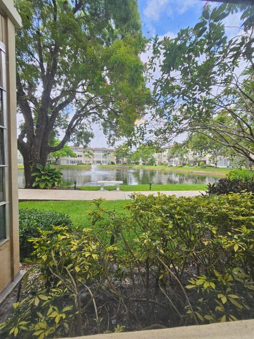 104-5100 Nw 35th St, Lauderdale Lakes, FL, 33319-5210 | Card Image