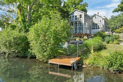 35 Messer St, Laconia, NH, 03246-2721 | Card Image
