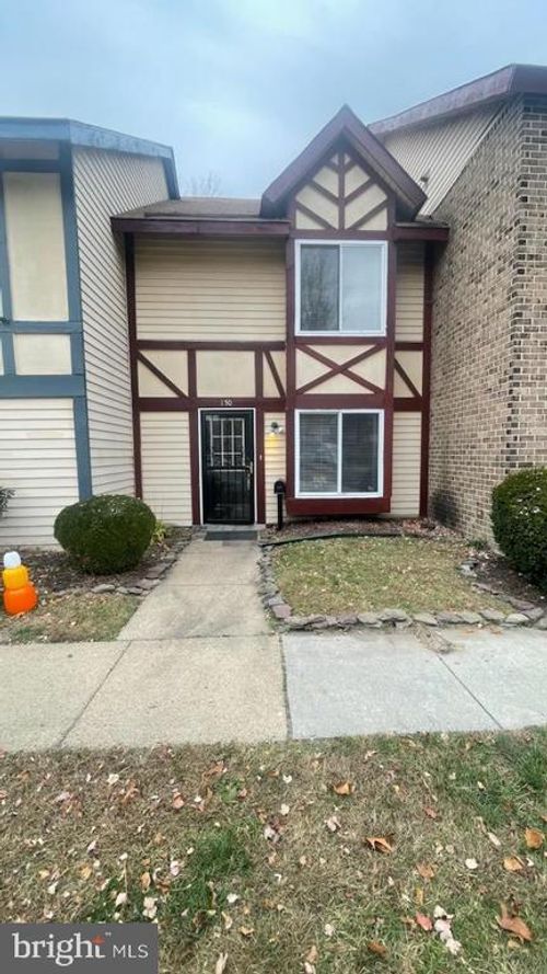 150-150 Chelsea Cir, CLEMENTON, NJ, 08021-4236 | Card Image