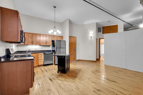 303-1017 S 2nd Street, Milwaukee, WI, 53204 | Card Image