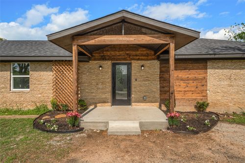 1265 N Houston St, Lorena, TX, 76655-3563 | Card Image