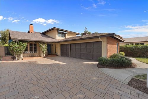 3461 E Saint Francis Pl, Long Beach, CA, 90805-3855 | Card Image