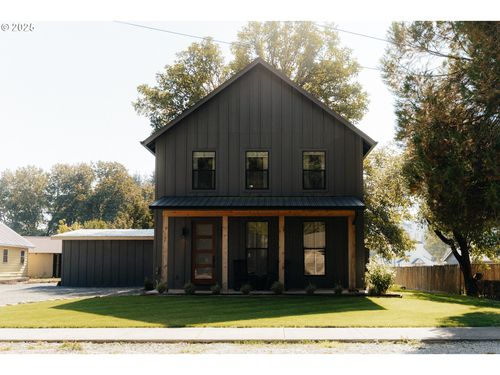 107 W Jones St, Yacolt, WA, 98675-5615 | Card Image