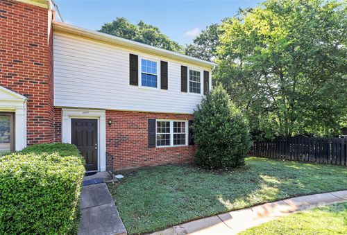 11117 Park Rd, Charlotte, NC, 28226-4676 | Card Image