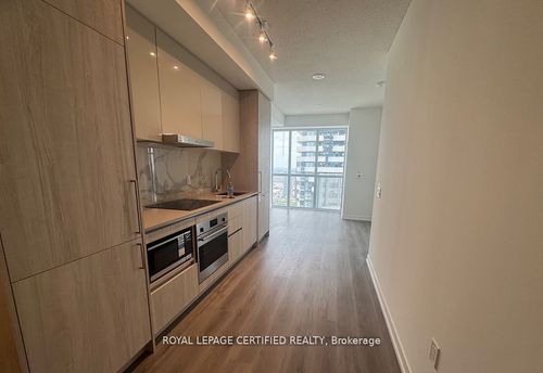 5515-225 Commerce St, Vaughan, ON, L4K0R1 | Card Image