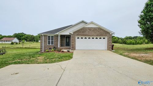 20168 Harris Rd, Athens, AL, 35614-4509 | Card Image