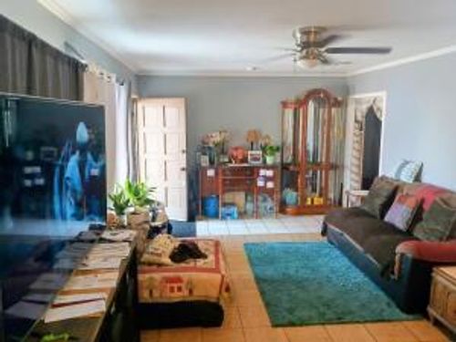 4052 Lindsay St, Jurupa Valley, CA, 92509-1010 | Card Image