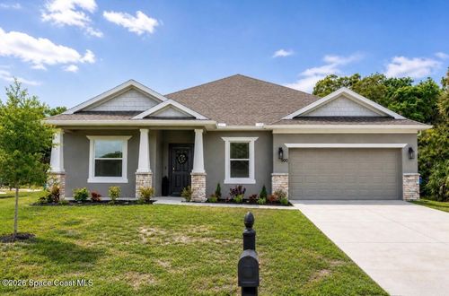 900 Nixon Cir Ne, Palm Bay, FL, 32907-1446 | Card Image