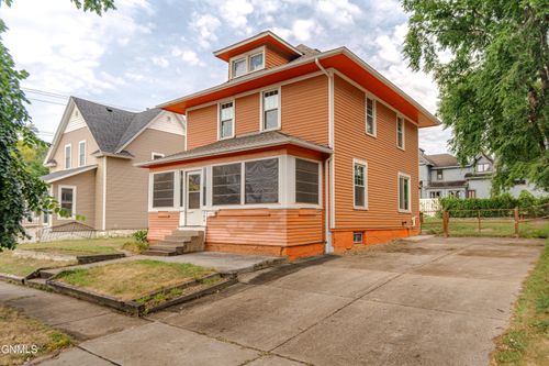 304 Avenue B E, Bismarck, ND, 58501 | Card Image